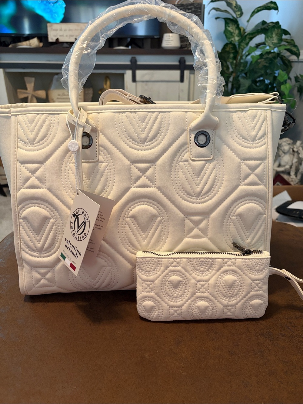 Valentino Orlandi Cream Quilted Tote with Logo Tag